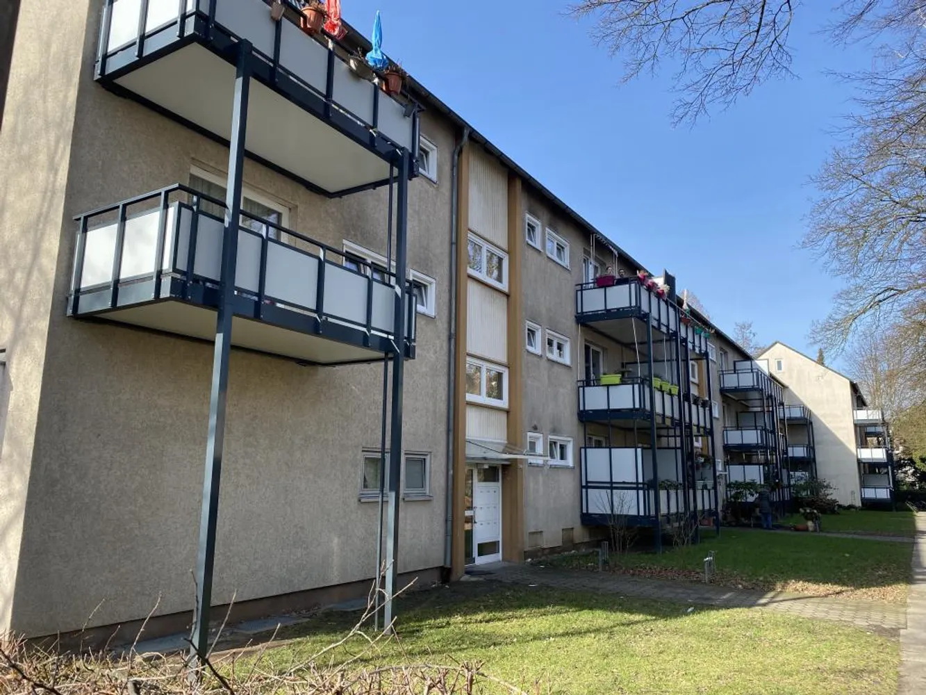 2 Zimmer Wohnung mit 42 m² in Düsseldorf – Bild 1