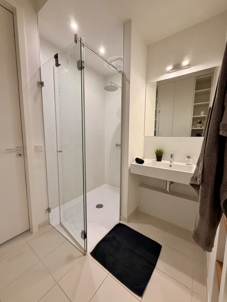 2 Zimmer Wohnung mit 61 m² in München – Bild 6