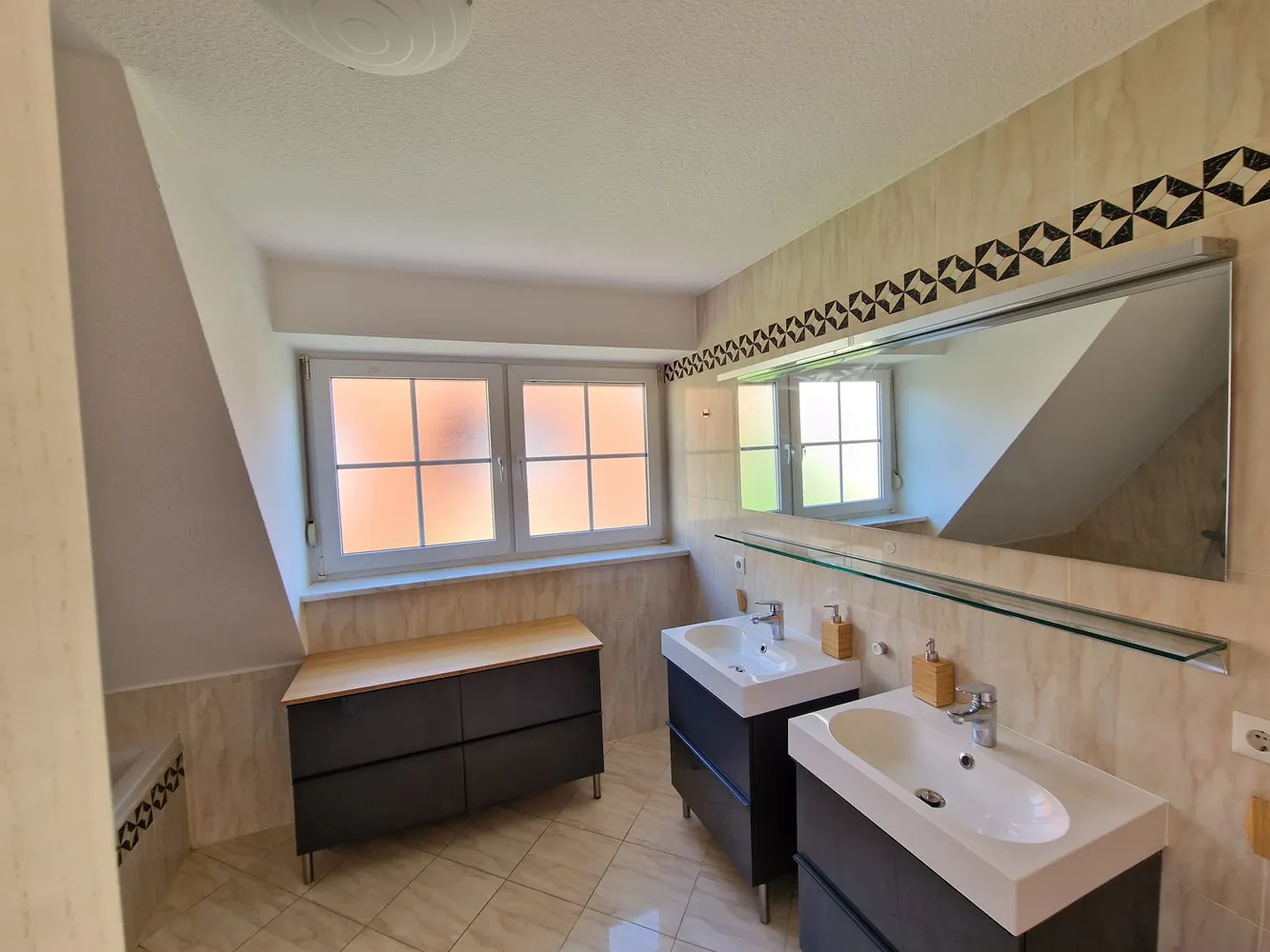 6 Zimmer Haus mit 135 m² in Nürnberg – Bild 8