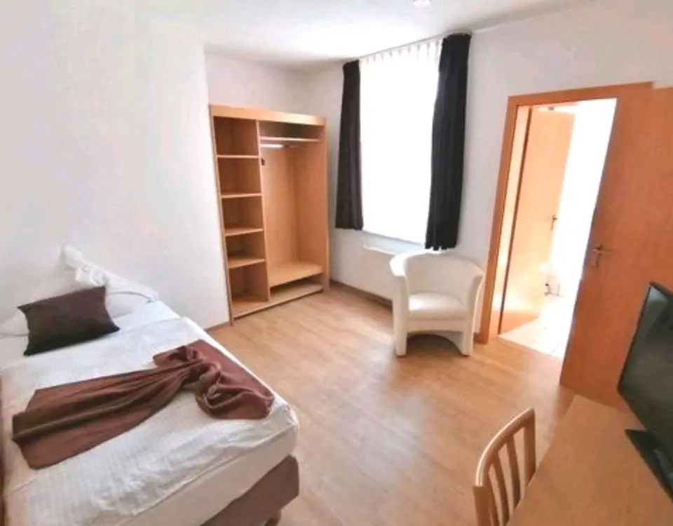2 Zimmer Wohnung mit 18 m² in Krefeld – Bild 6