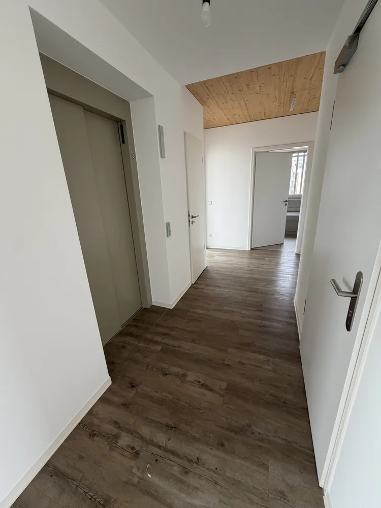3 Zimmer Wohnung mit 111 m² in Frankfurt am Main – Bild 5