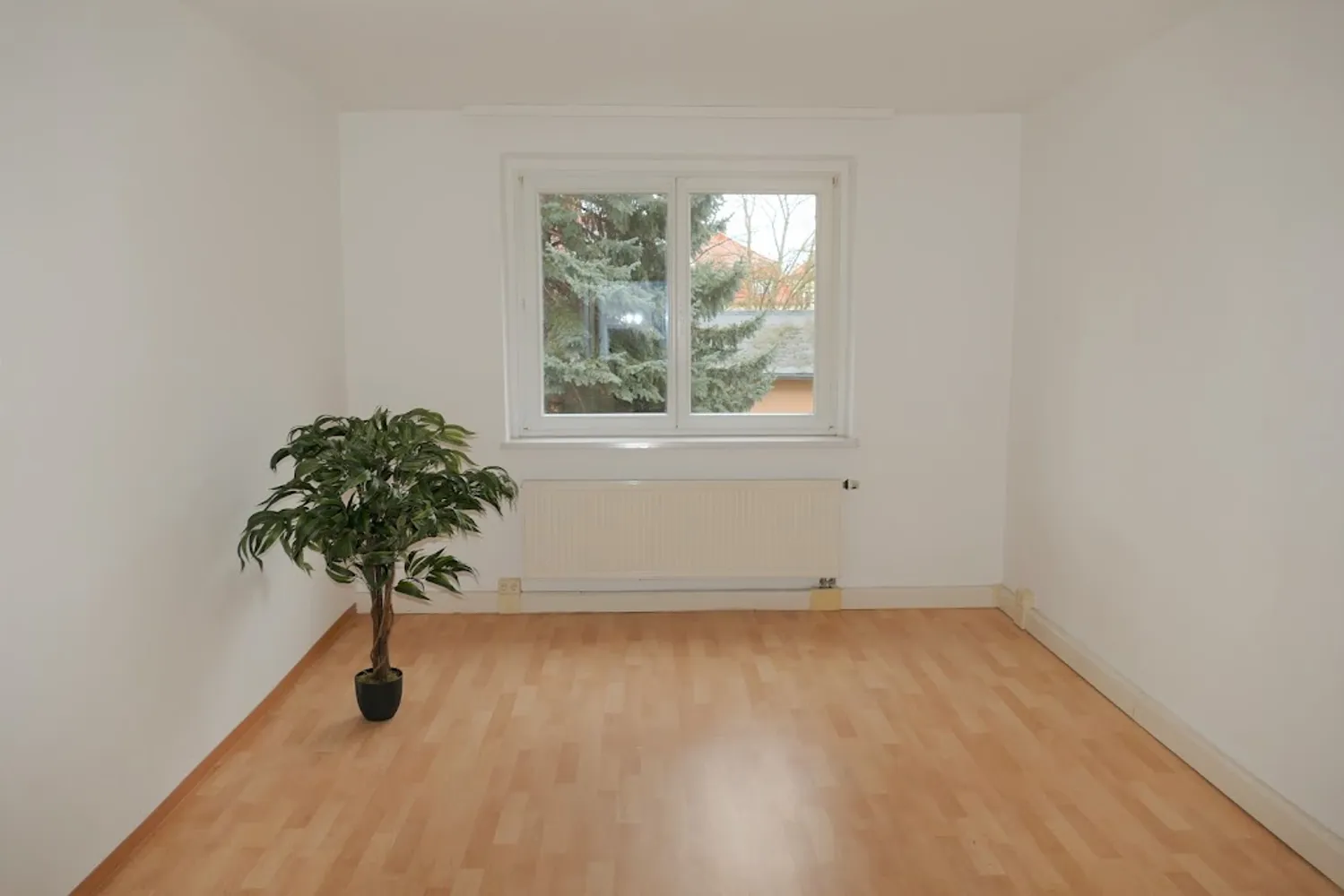 2 Zimmer Wohnung mit 50 m² in Naumburg (Saale) – Bild 4