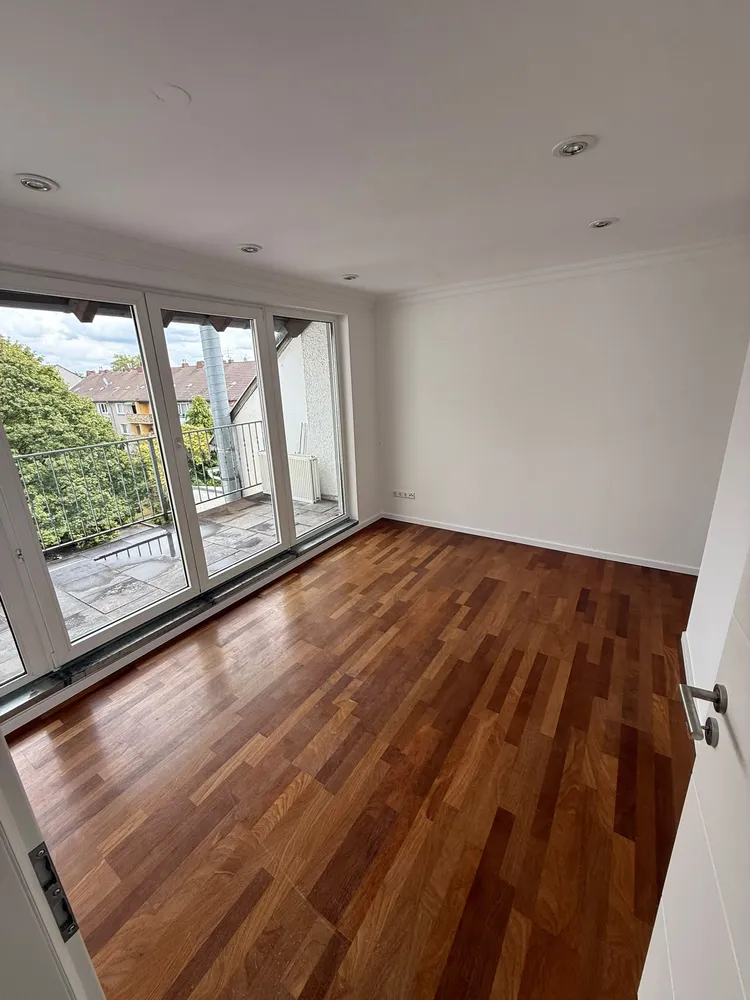 5 Zimmer Wohnung mit 135 m² in Köln – Bild 4