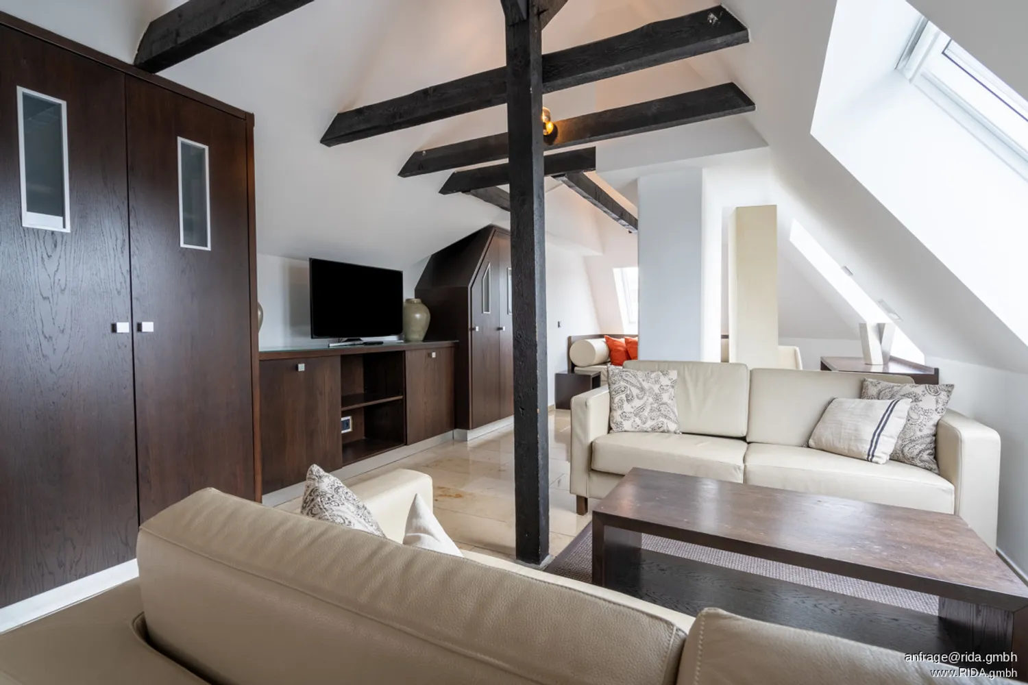 2 Zimmer Wohnung mit 55 m² in Düsseldorf – Bild 7