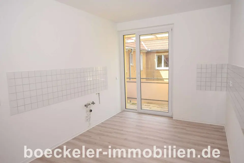 2 Zimmer Wohnung mit 60 m² in Weißenfels – Bild 4