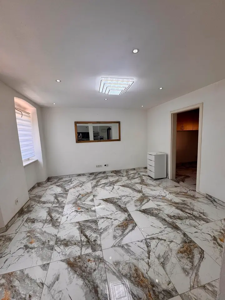 5 Zimmer Haus mit 80 m² in Saarbrücken – Bild 2