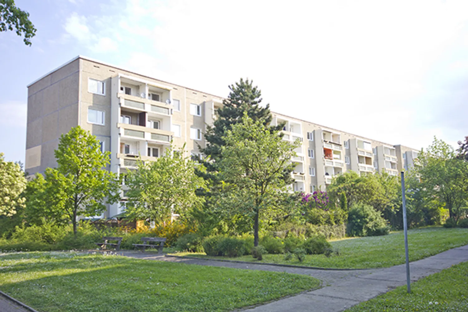 2 Zimmer Wohnung mit 49 m² in Halle (Saale) – Bild 2