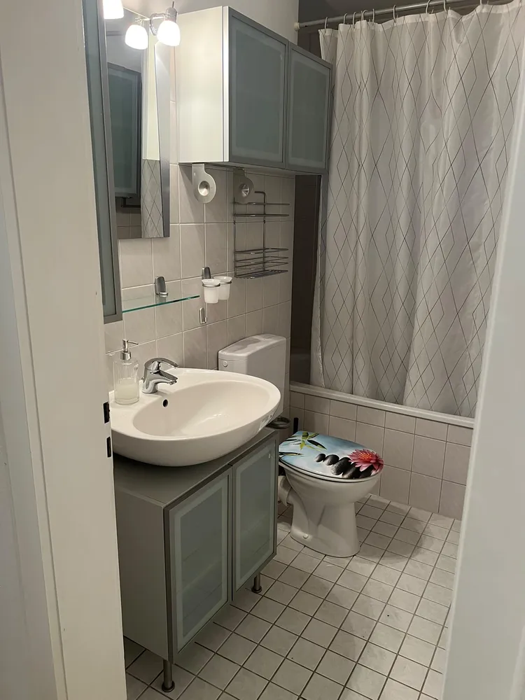 3 Zimmer Wohnung mit 75 m² in Wiesbaden – Bild 2