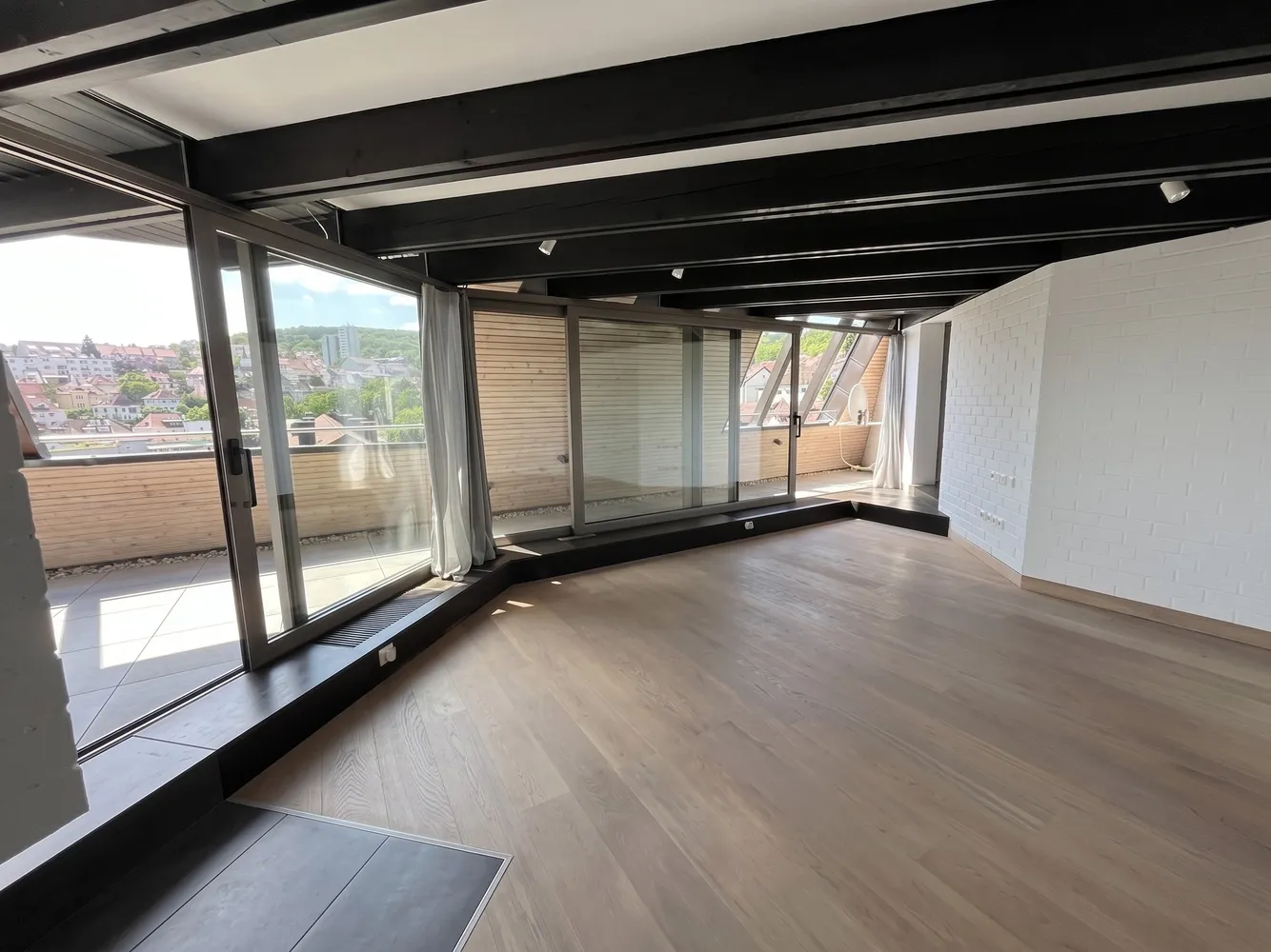 5 Zimmer Wohnung mit 109 m² in Stuttgart – Bild 2