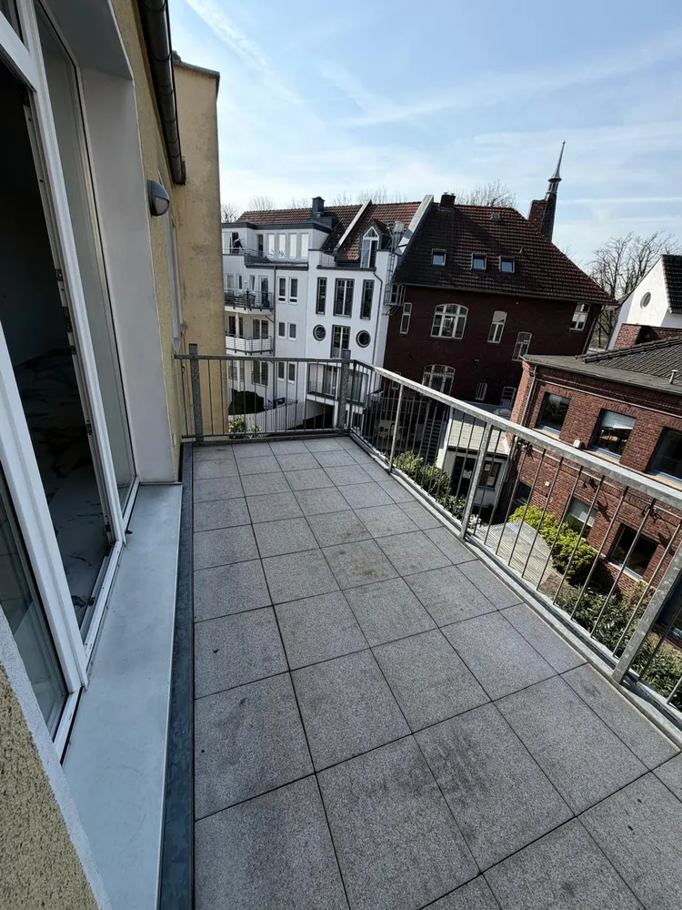3 Zimmer Wohnung mit 125 m² in Düsseldorf – Bild 12