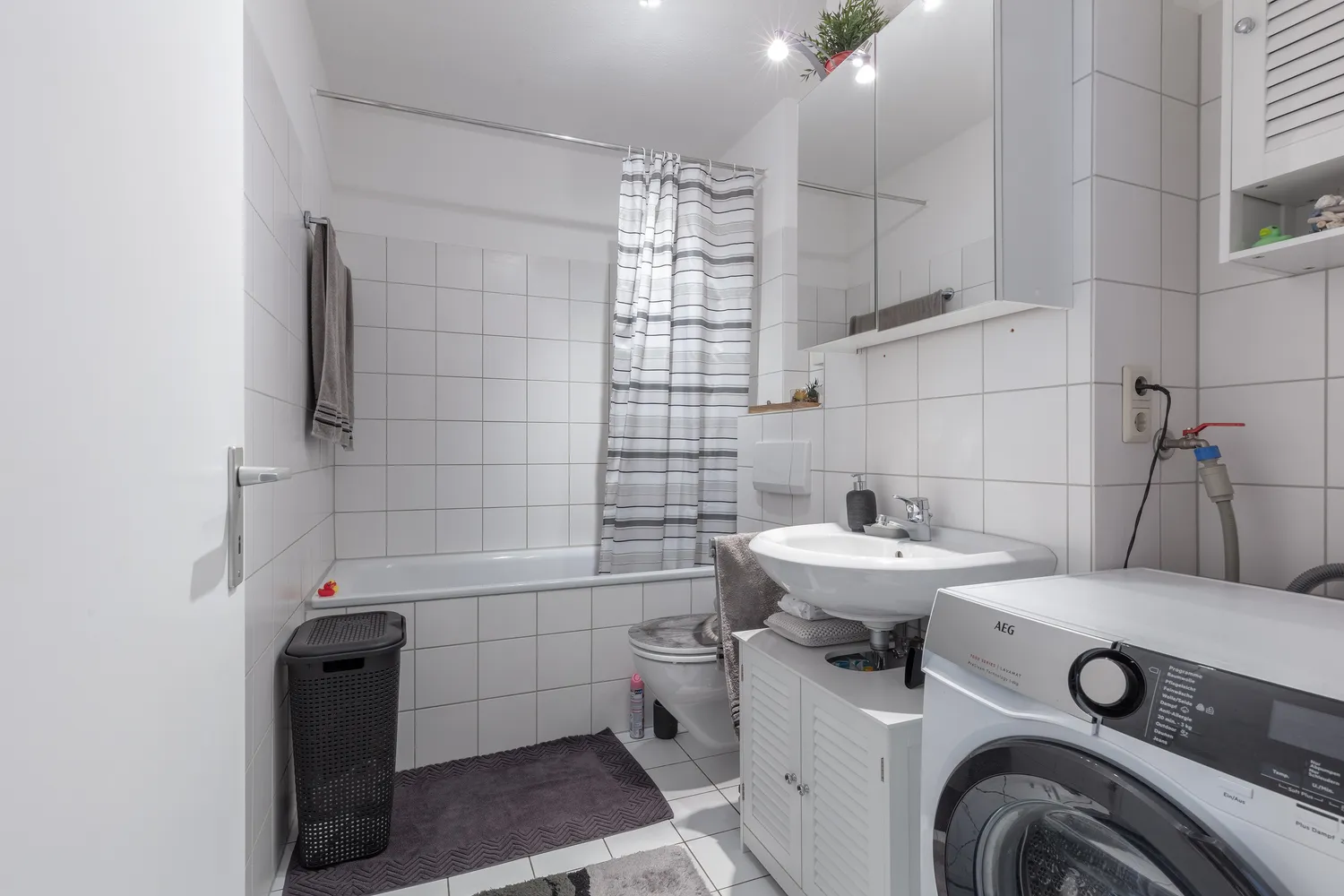2 room apartment with 41 m² in Düsseldorf – Photo 4