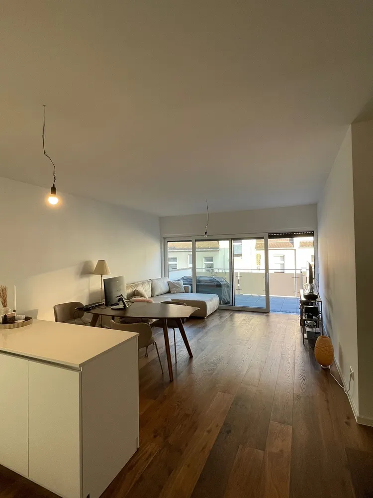 2 Zimmer Wohnung mit 79 m² in Frankfurt am Main – Bild 2