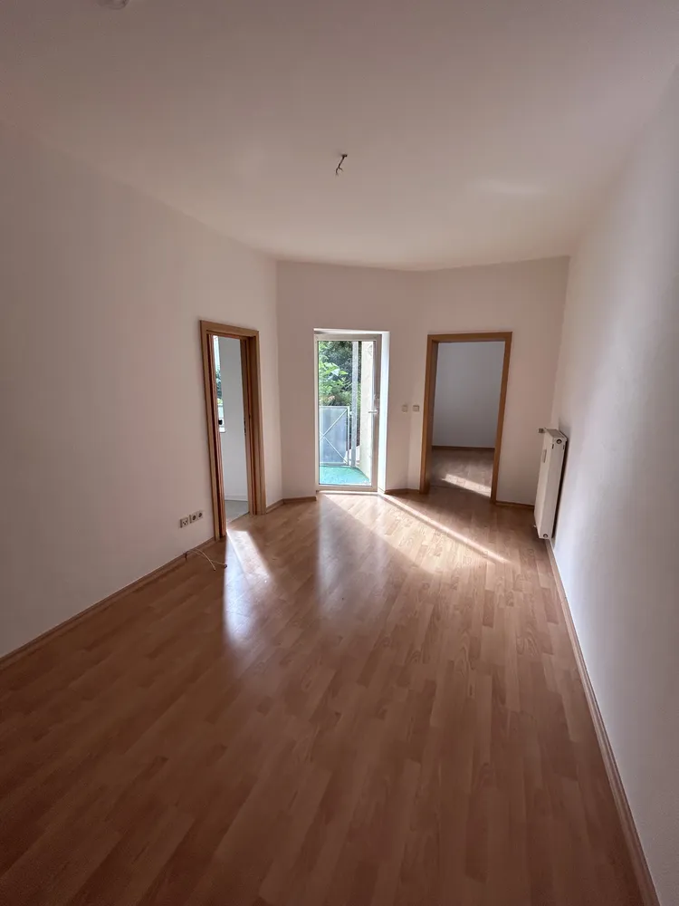 2 room apartment with 34 m² in Halle (Saale) – Photo 9