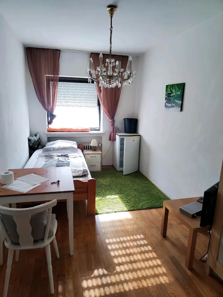 WG-Zimmer mit 15 m² in Straubing – Bild 4