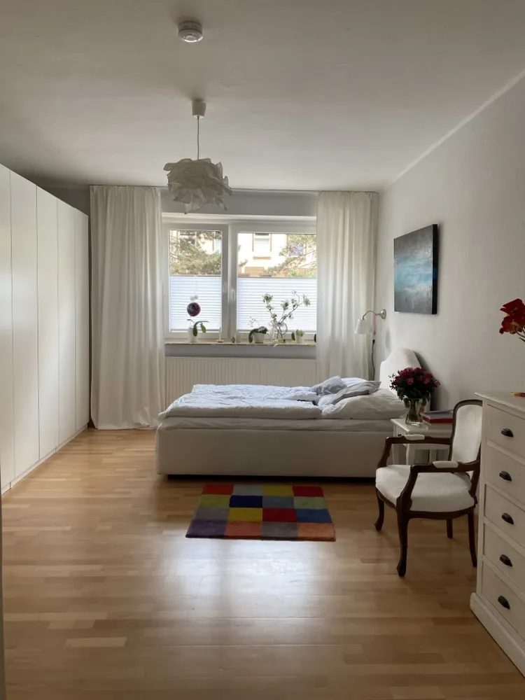 4 Zimmer Wohnung mit 92 m² in Hannover – Bild 2