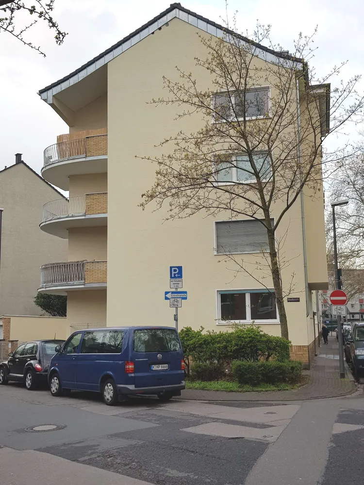 2 Zimmer Wohnung mit 67 m² in Köln – Bild 2