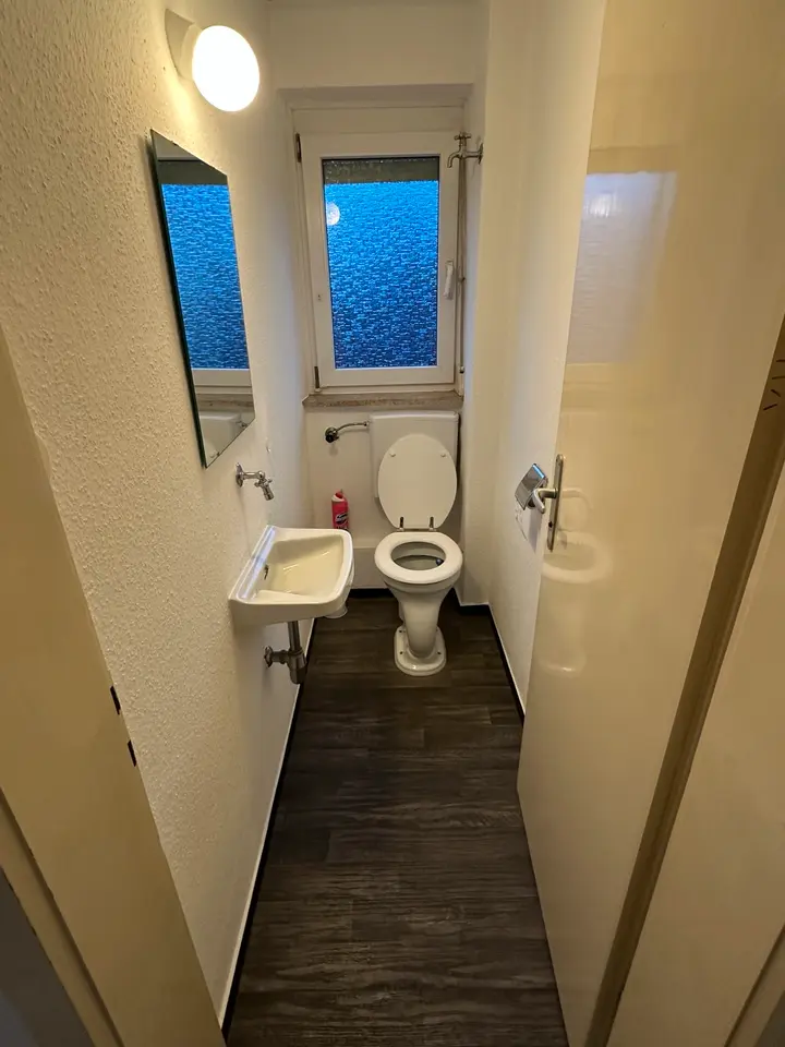 Shared room with 98 m² in Stuttgart – Photo 10