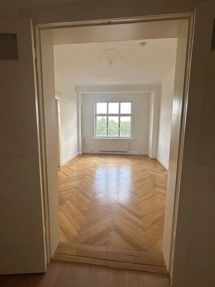 4 Zimmer Wohnung mit 102 m² in Halle (Saale) – Bild 4
