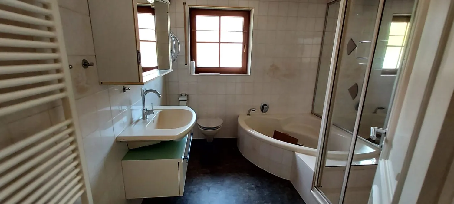 4 Zimmer Wohnung mit 124 m² in Rheinfelden – Bild 2