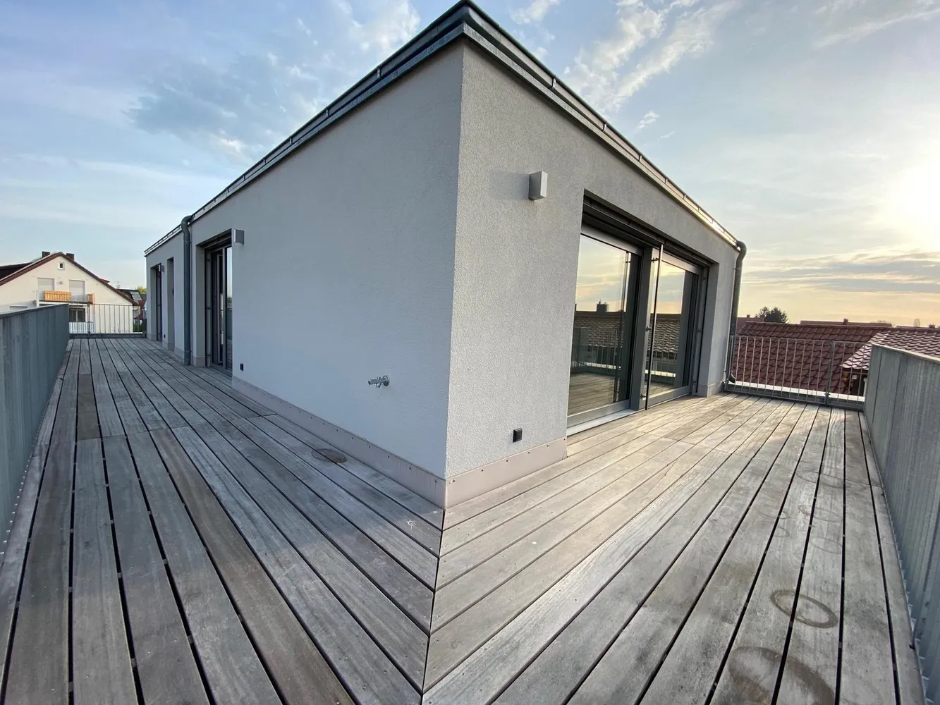 2 Zimmer Wohnung mit 105 m² in Ingolstadt – Bild 1