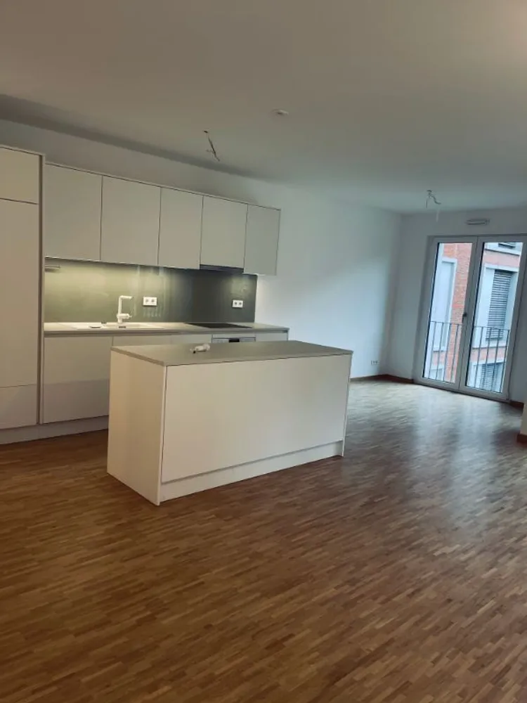4 Zimmer Wohnung mit 108 m² in Frankfurt am Main – Bild 4