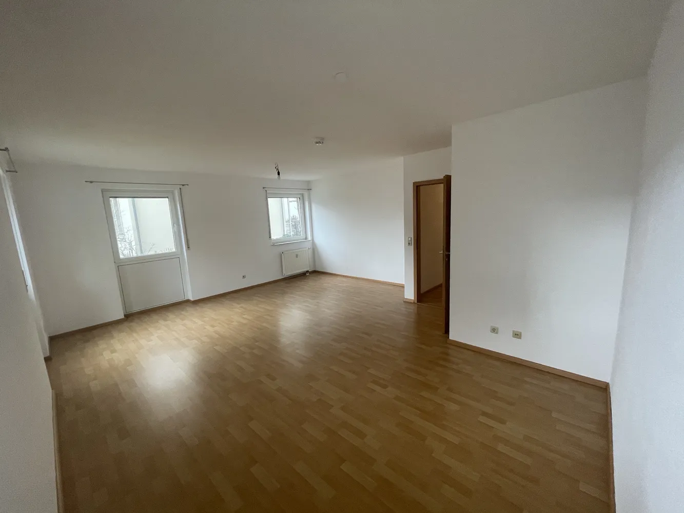 2 Zimmer Wohnung mit 65 m² in Wiesbaden – Bild 1