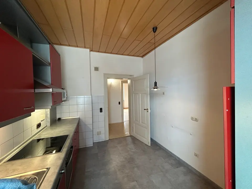 7 Zimmer Wohnung mit 169 m² in Sonneberg – Bild 8