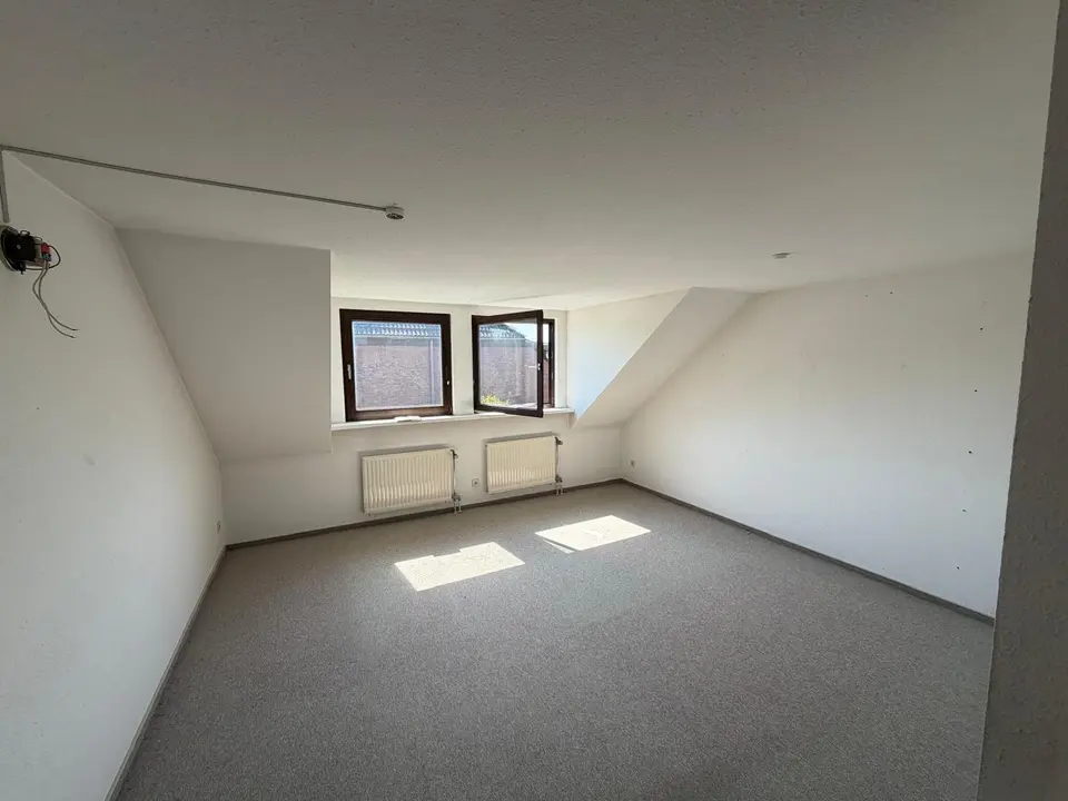 5 room house with 102 m² in Dormagen – Photo 6