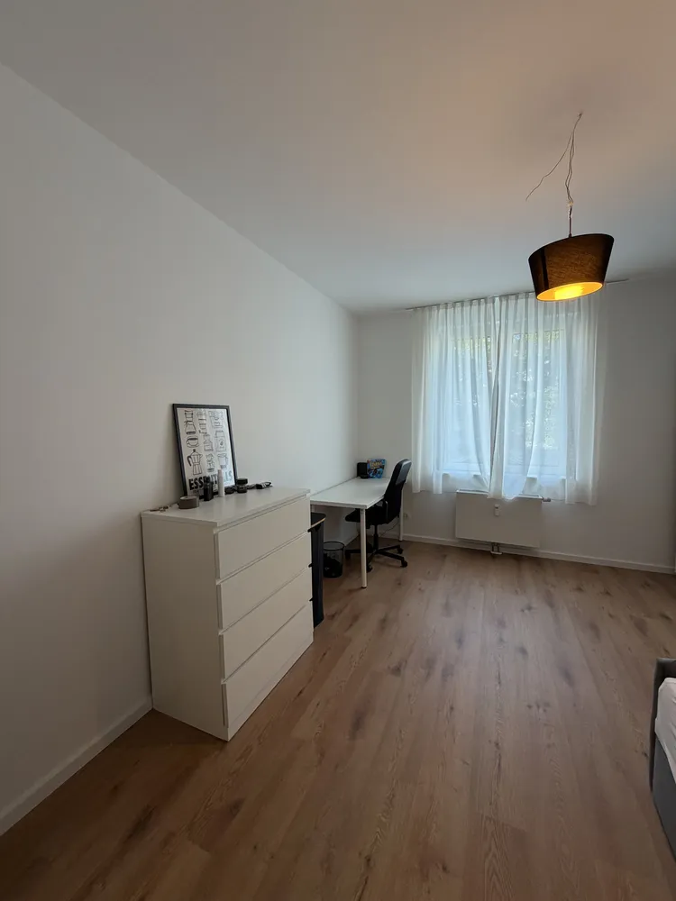 4 room apartment with 77 m² in Berlin – Photo 3