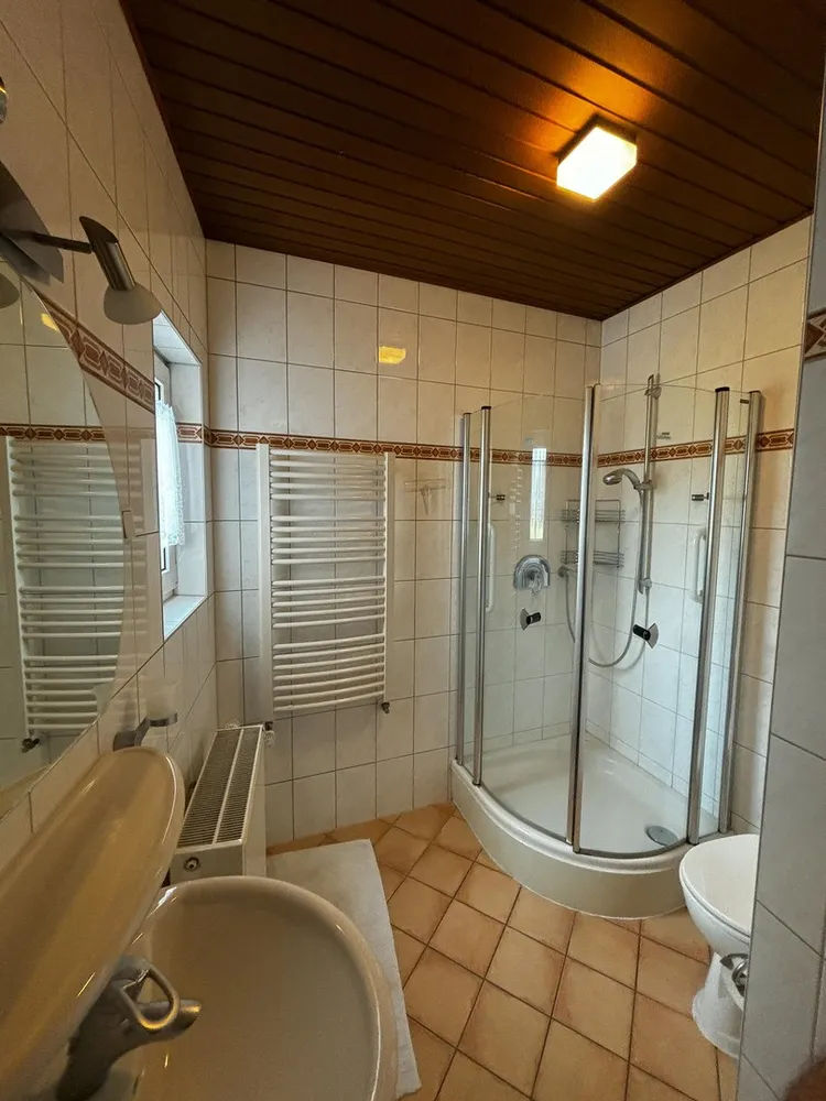 WG-Zimmer in Homburg – Bild 7