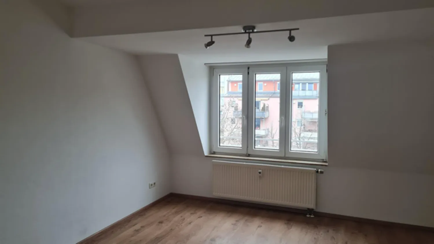 2 Zimmer Wohnung mit 45 m² in Dachau – Bild 2
