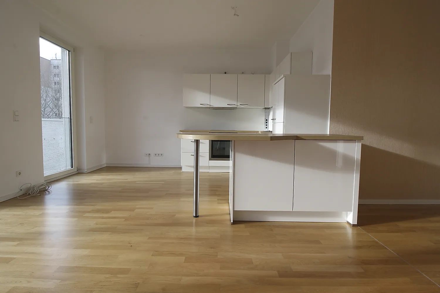 2 Zimmer Wohnung mit 65 m² in Berlin – Bild 4