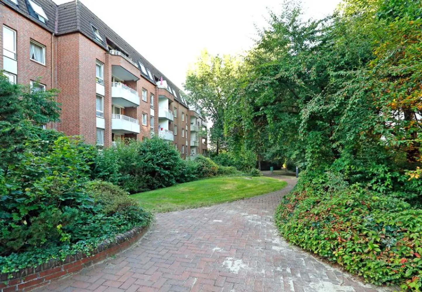 2 Zimmer Wohnung mit 74 m² in Hamburg – Bild 5