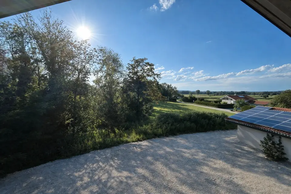 4 Zimmer Wohnung mit 123 m² in Traunstein – Bild 3