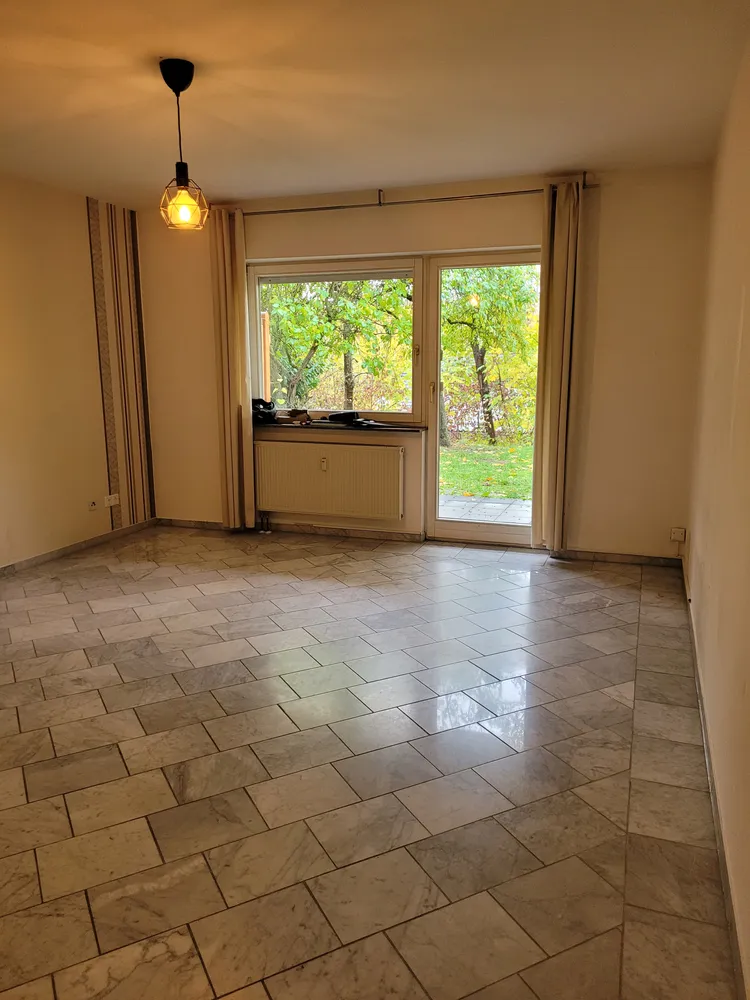 2 Zimmer Wohnung mit 72 m² in Würzburg – Bild 4