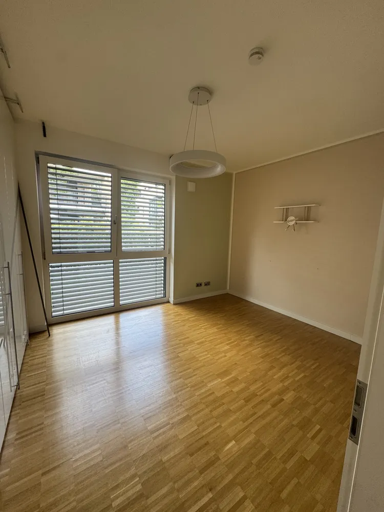 3 Zimmer Wohnung mit 114 m² in Hannover – Bild 2
