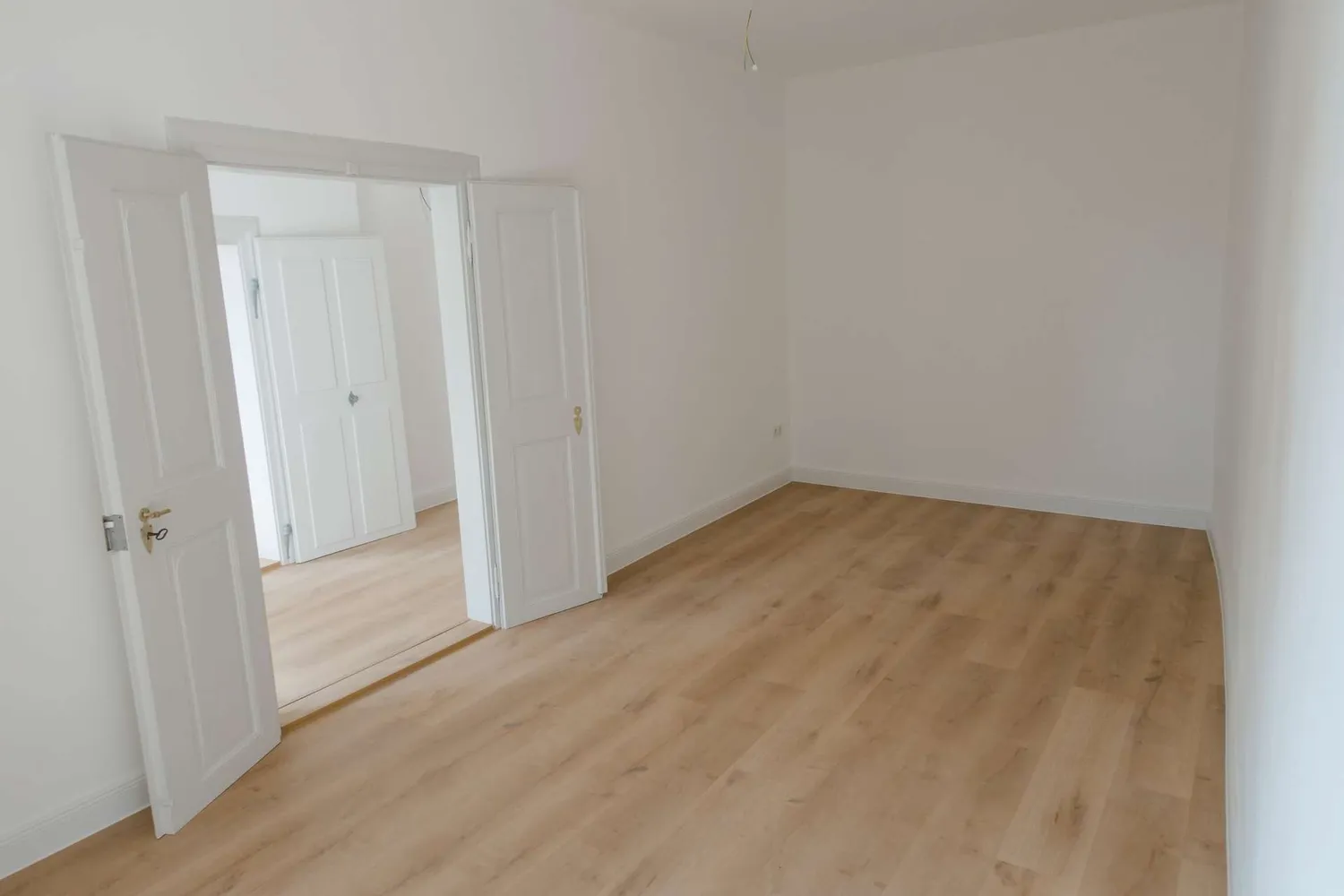 4 Zimmer Wohnung mit 96 m² in Hof – Bild 1