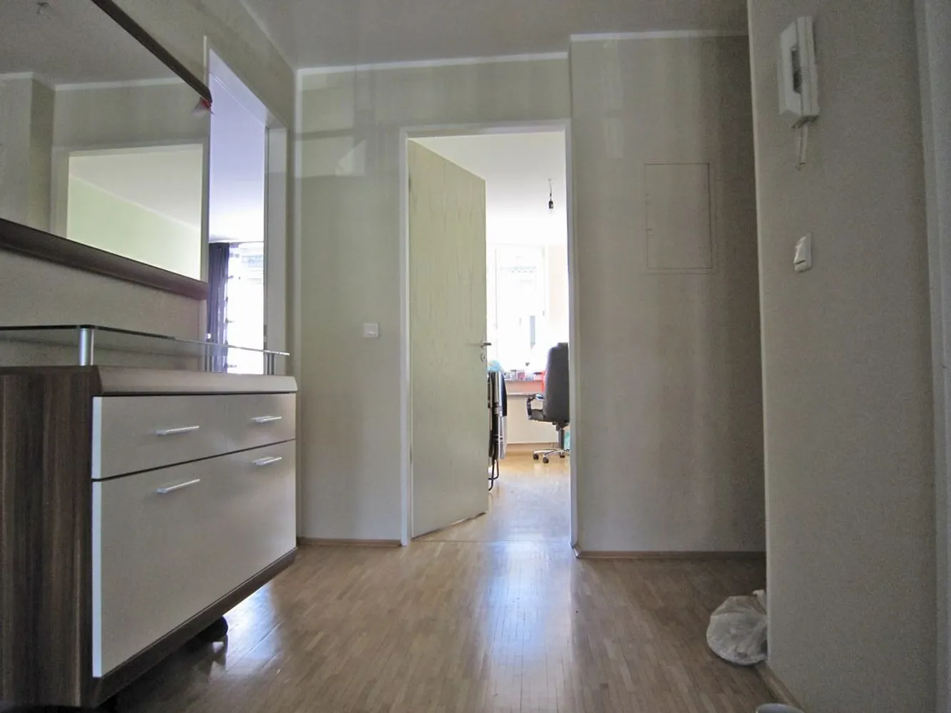 2 Zimmer Wohnung mit 78 m² in Düsseldorf – Bild 8