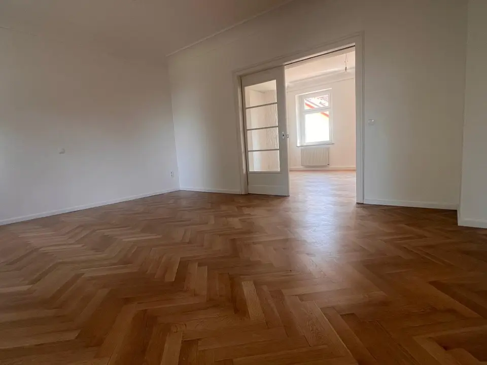 5 Zimmer Wohnung mit 120 m² in Crimmitschau – Bild 3