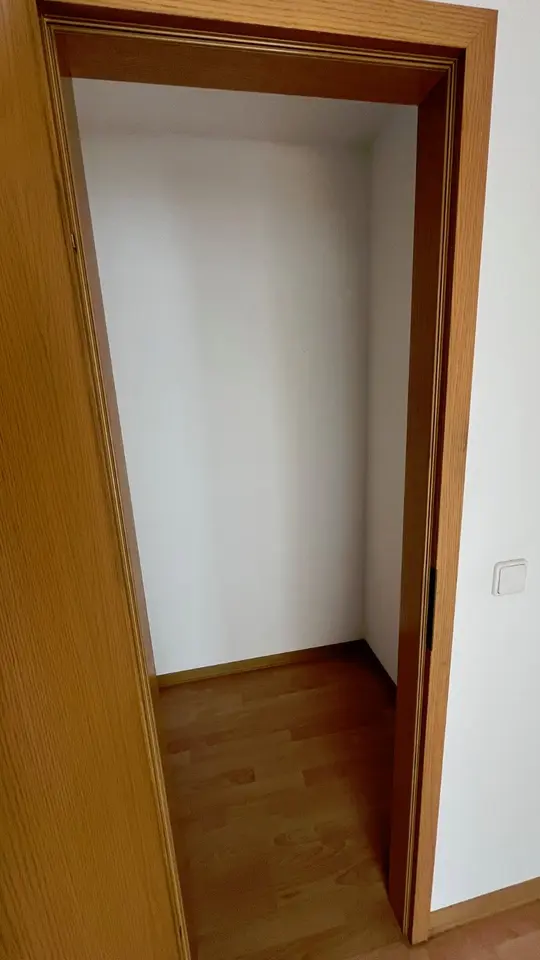 2 Zimmer Wohnung mit 60 m² in Werdau – Bild 9