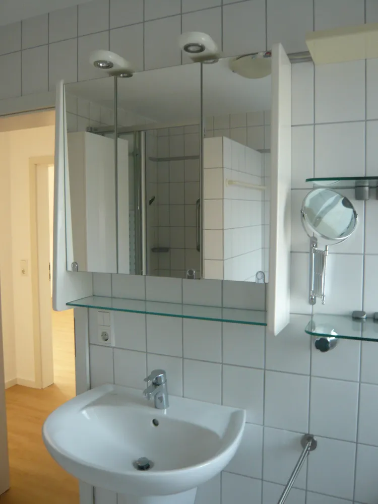 3 Zimmer Wohnung mit 98 m² in Emmerich am Rhein – Bild 2