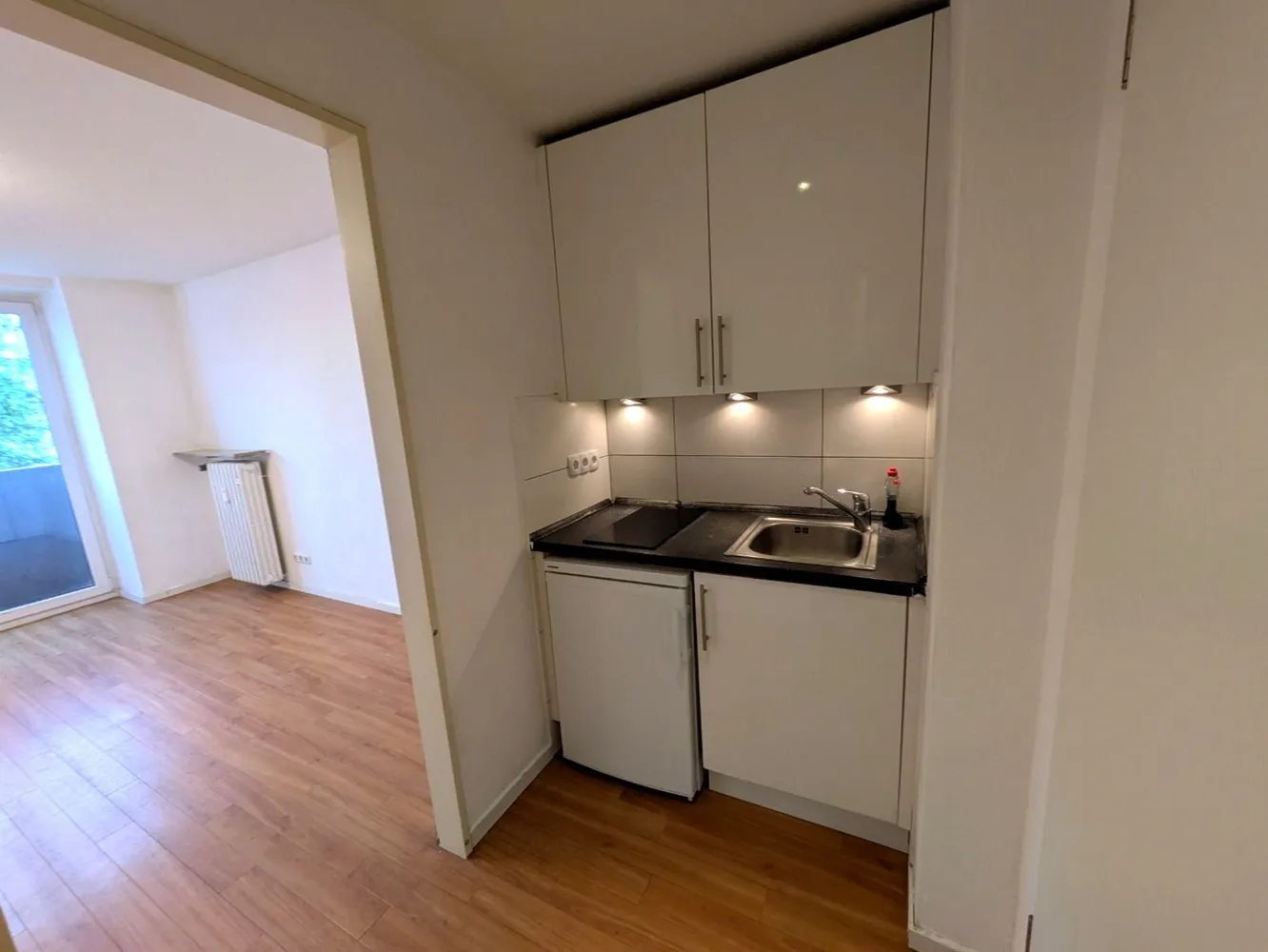 1 Zimmer Wohnung mit 21 m² in Köln – Bild 6