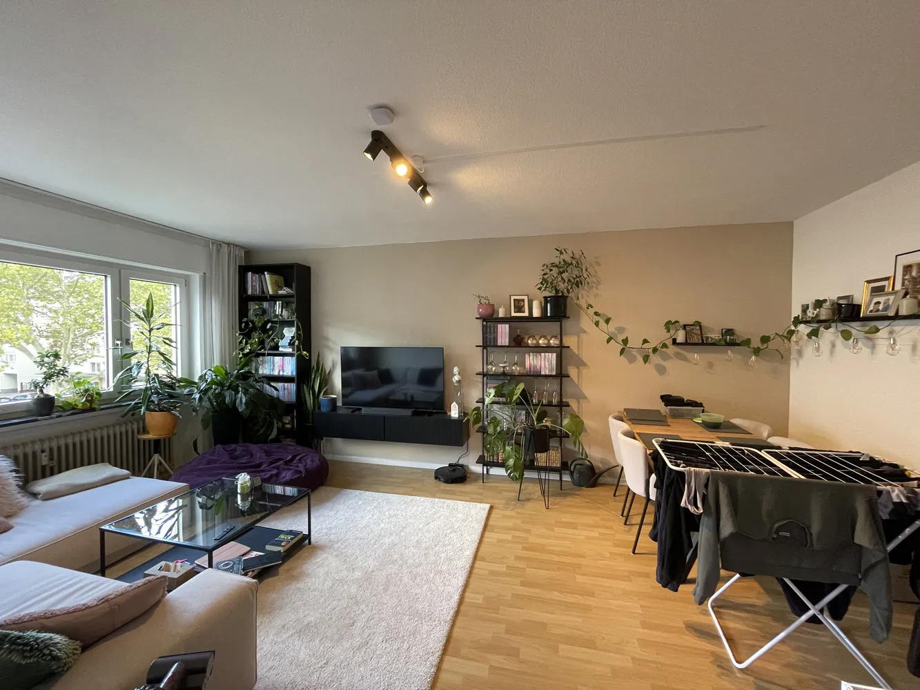 2 Zimmer Wohnung mit 57 m² in Karlsruhe – Bild 4