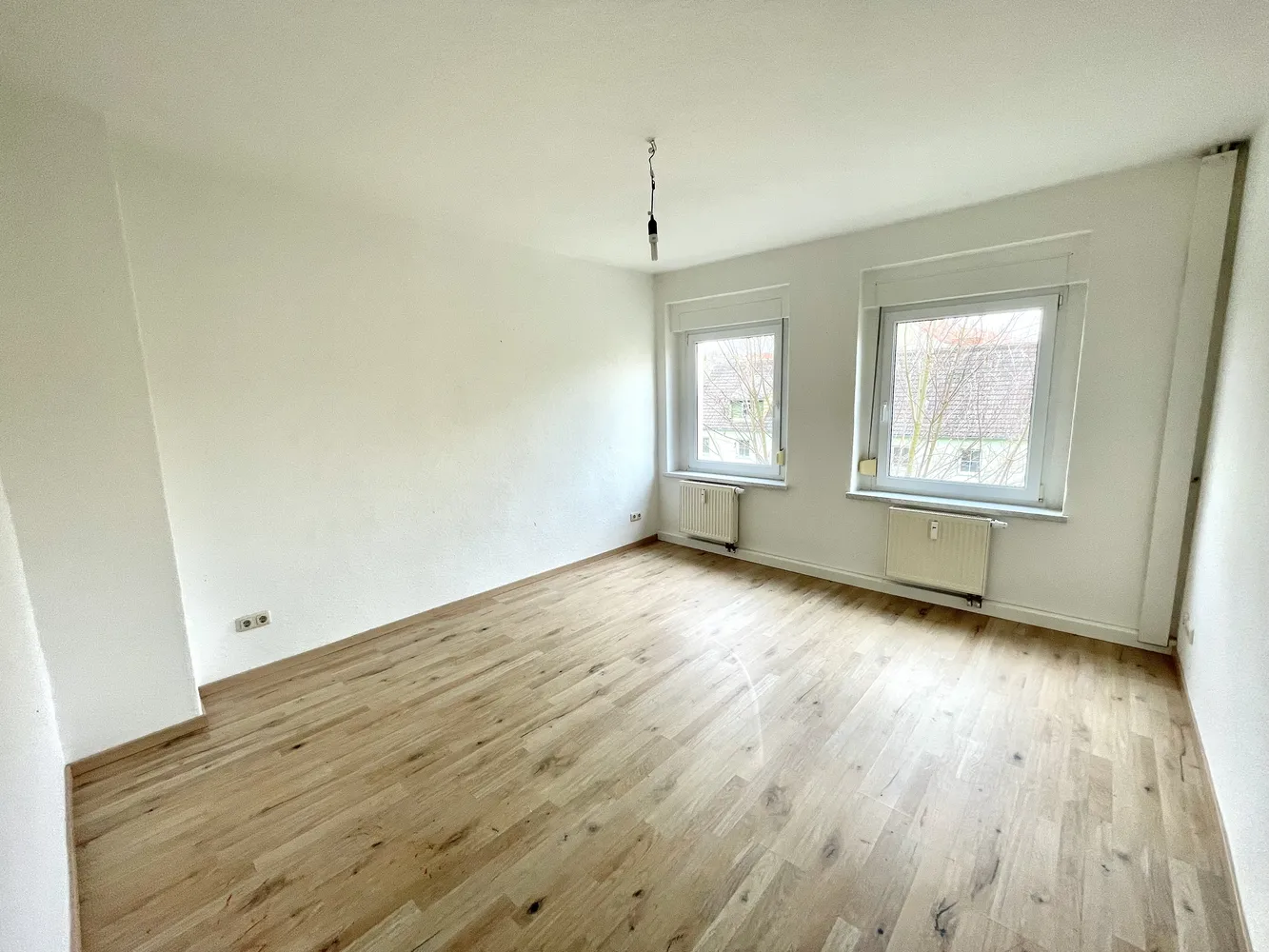 3 Zimmer Wohnung mit 65 m² in Bitterfeld-Wolfen – Bild 2