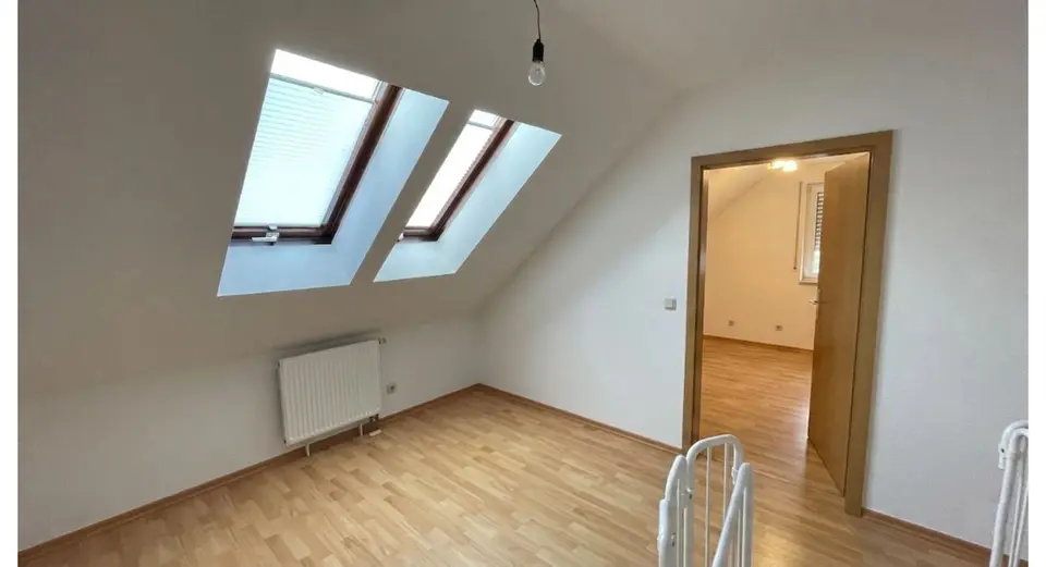 3 Zimmer Wohnung mit 97 m² in Schmalkalden – Bild 8