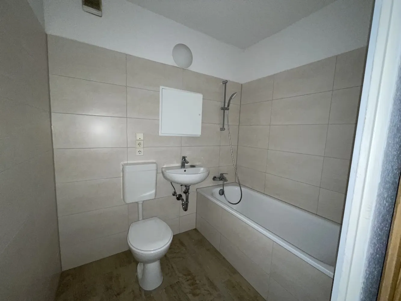 1 room apartment with 29 m² in Berlin – Photo 3