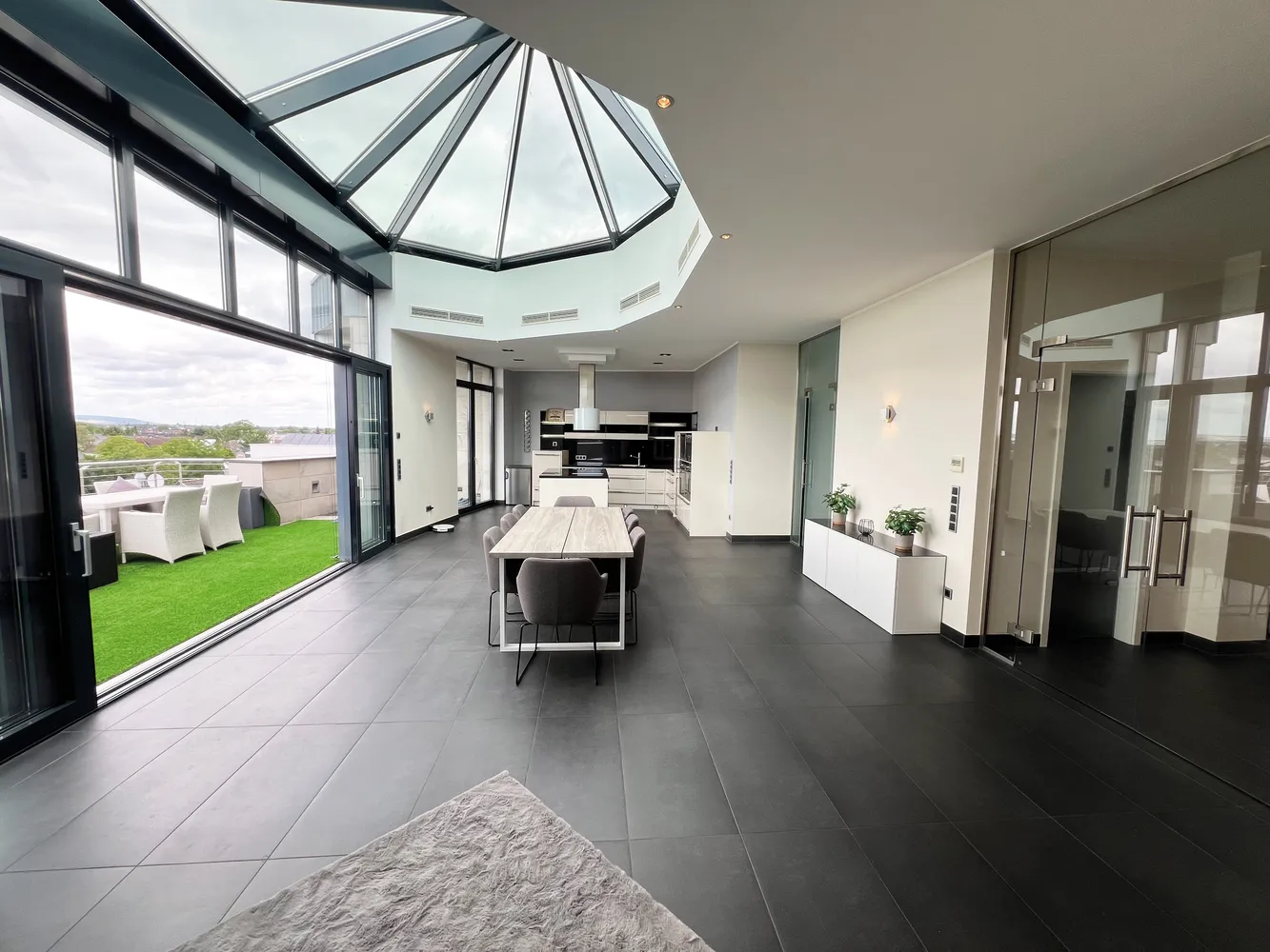 3 Zimmer Wohnung mit 175 m² in Kerpen – Bild 3