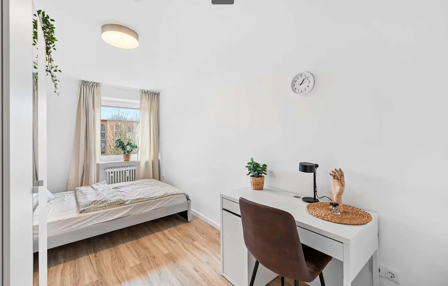 WG-Zimmer mit 11 m² in München – Bild 3