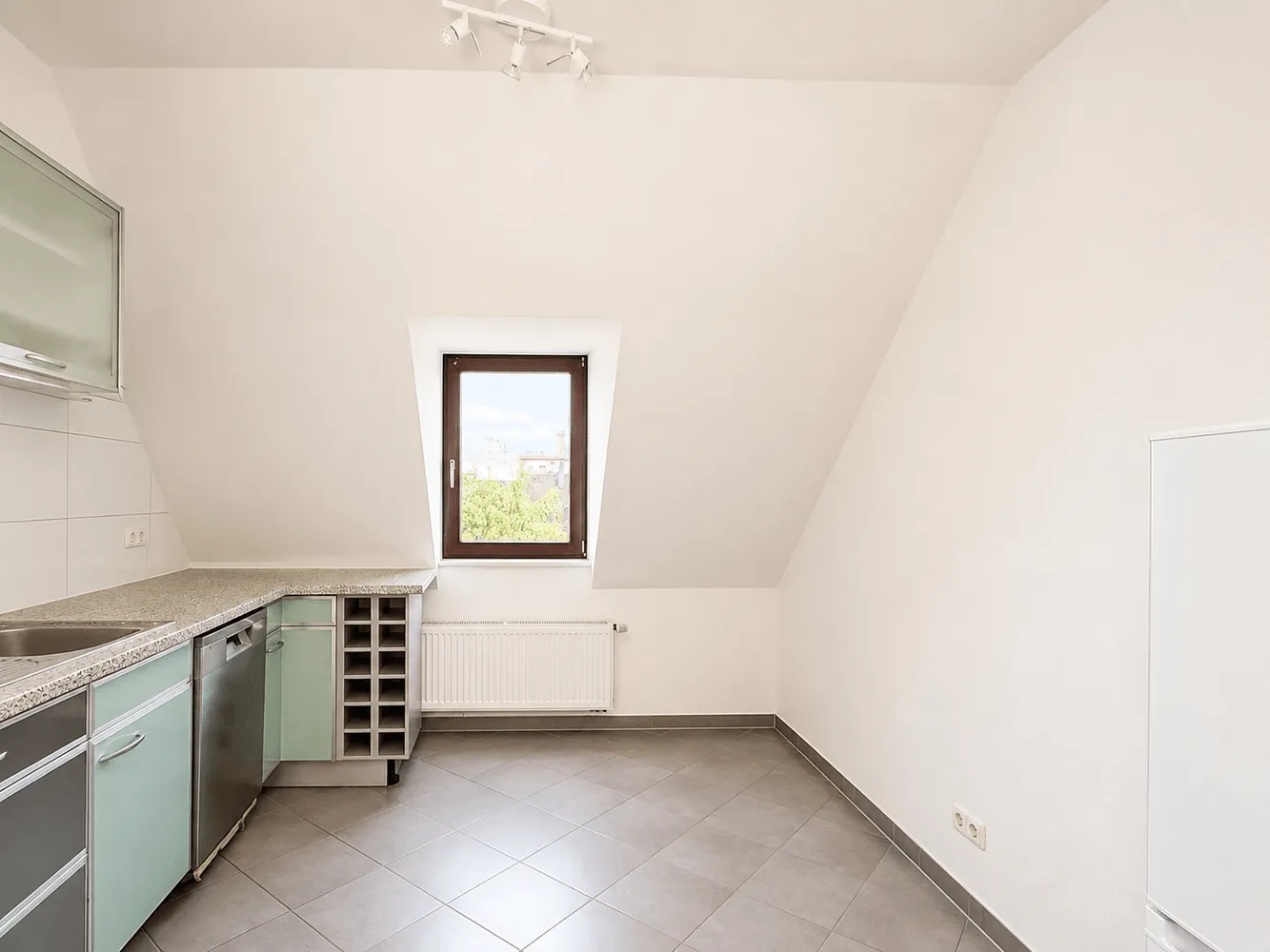 3 Zimmer Wohnung mit 92 m² in Wiesbaden – Bild 7