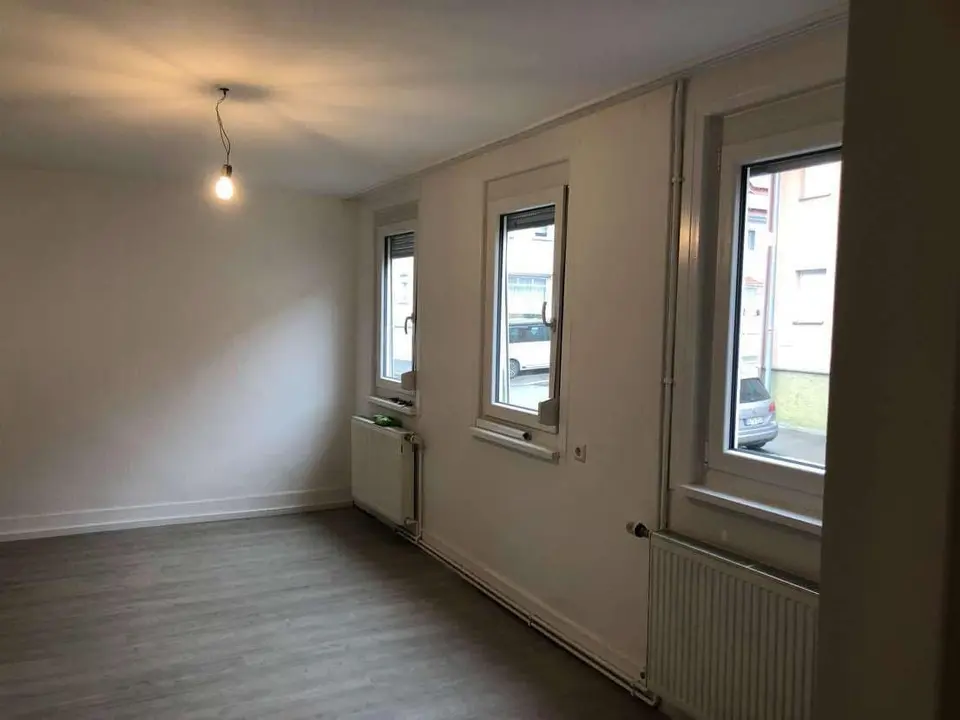 6 Zimmer Haus mit 120 m² in Metzingen – Bild 2